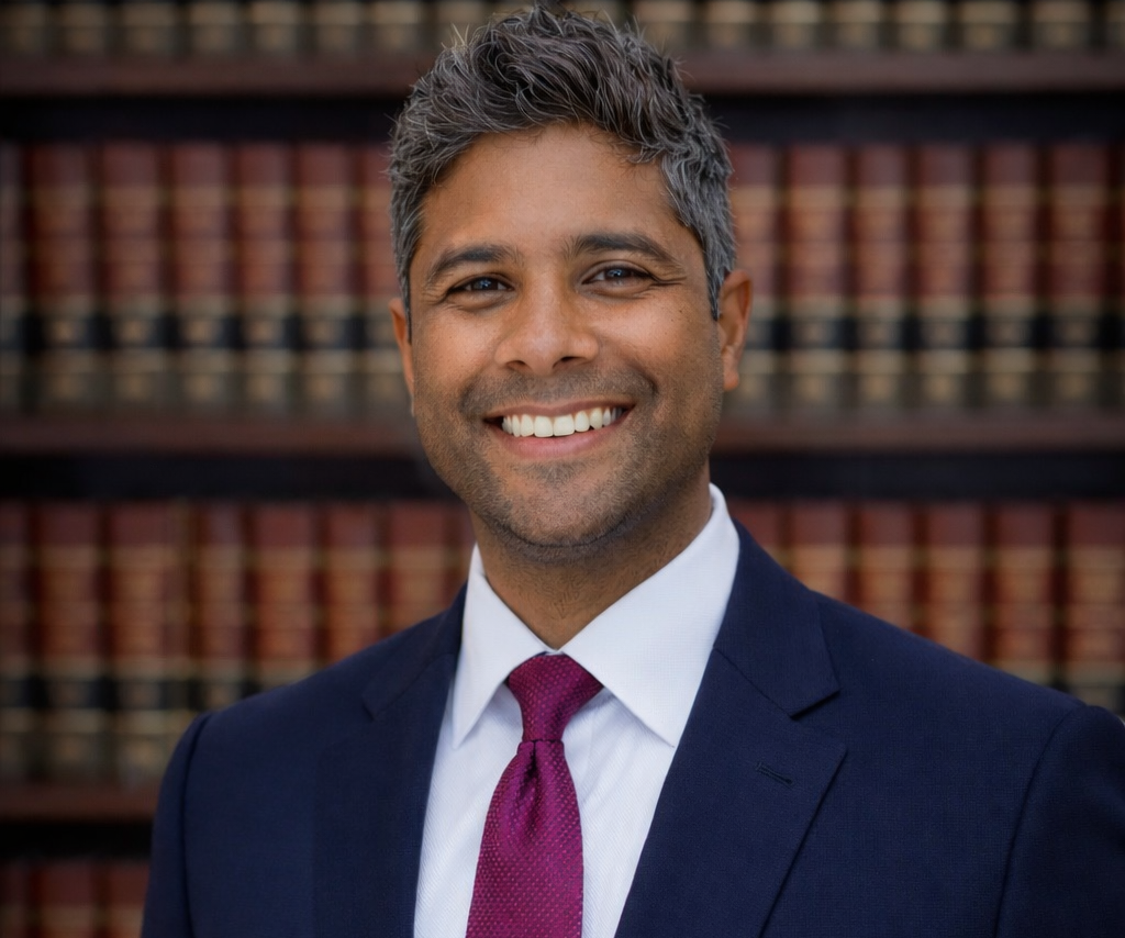 Frank D. Saviñón, Jr.’s LinkedIn